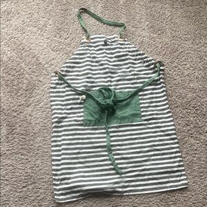 Hearth and Hand Apron